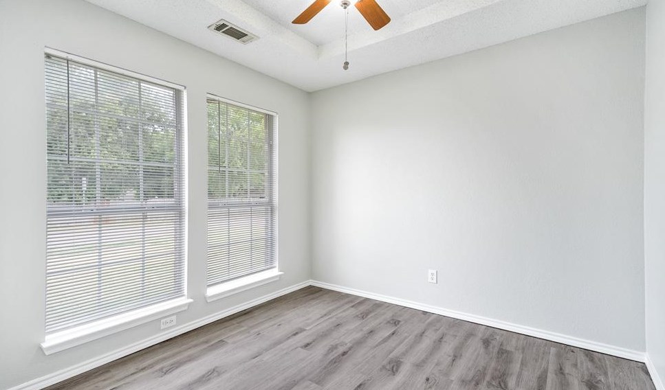 1329 Maple Rdg Dr, Mesquite TX 75149-5692 exterior