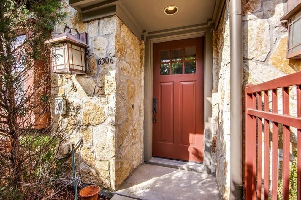6306 Purcell Ct, Dallas, TX 75209
