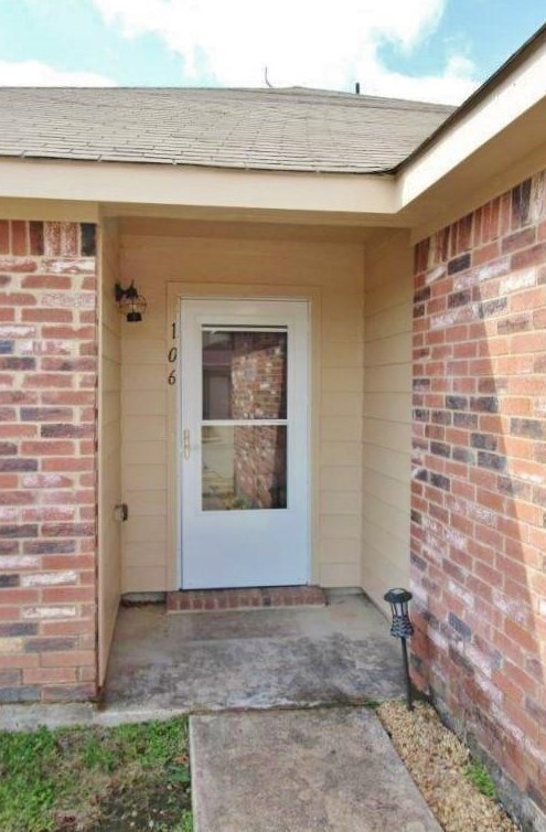 106 Franklin Ct, Venus, TX 76084