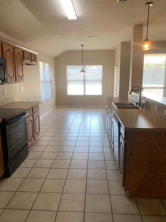 1522 Vista Ridge Dr, Forney TX  75126-6258 exterior
