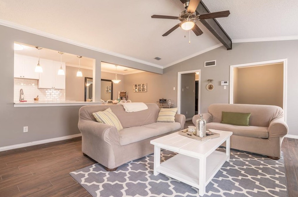 3148 Royal Ln, Dallas TX  75229-3730 exterior