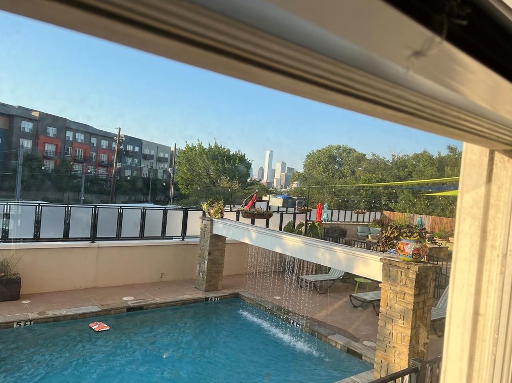 329 E Colorado Blvd Apt 104, Dallas, TX 75203