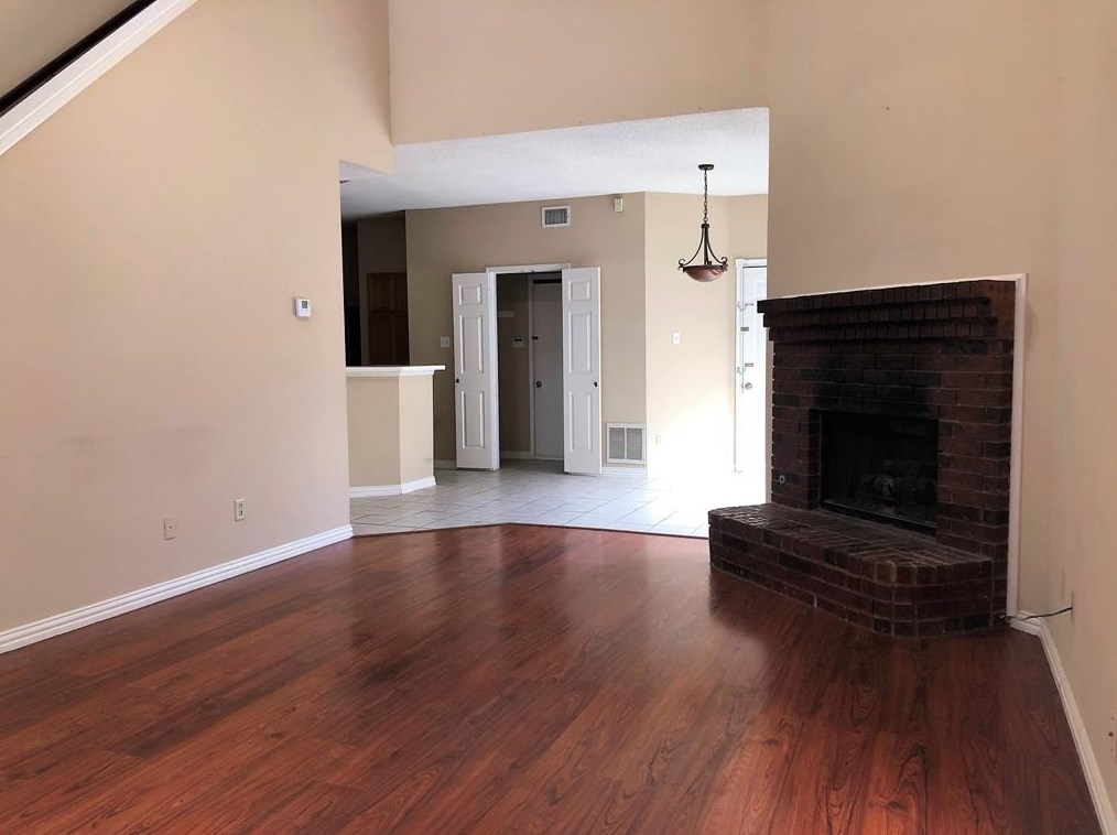 1510 Foxwood Dr, Rowlett, TX 75089-7161