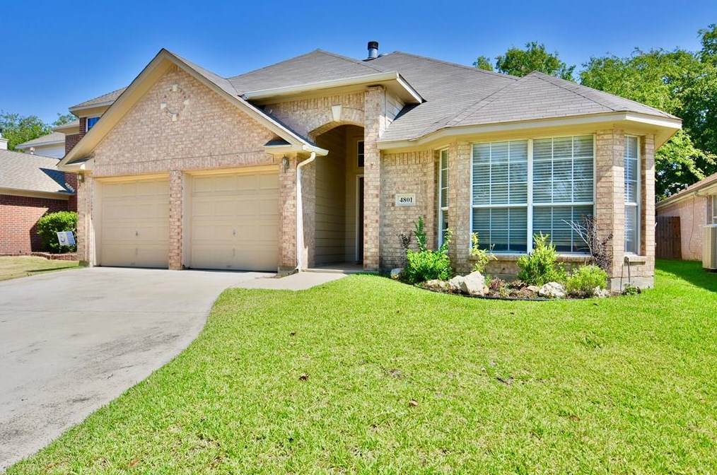4801 Grant Park Ave, Fort Worth, TX 76137