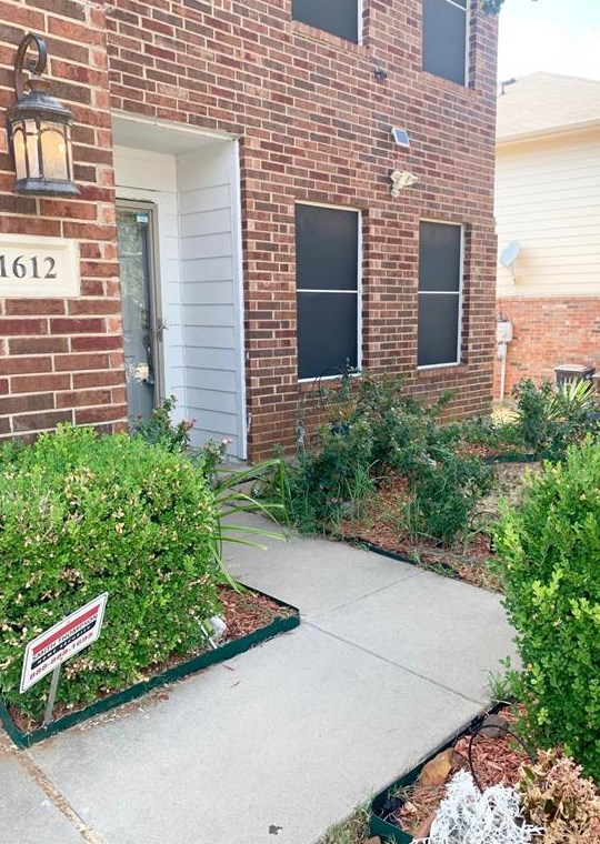 1612 Morrison Dr, Fort Worth, TX 76112