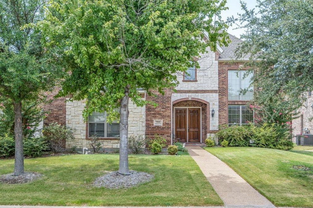 755 Chateaus Dr, Coppell, TX 75019