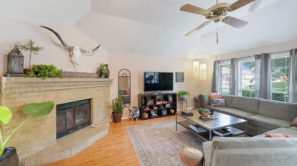 872 Whitehall Dr, Plano, TX 75023