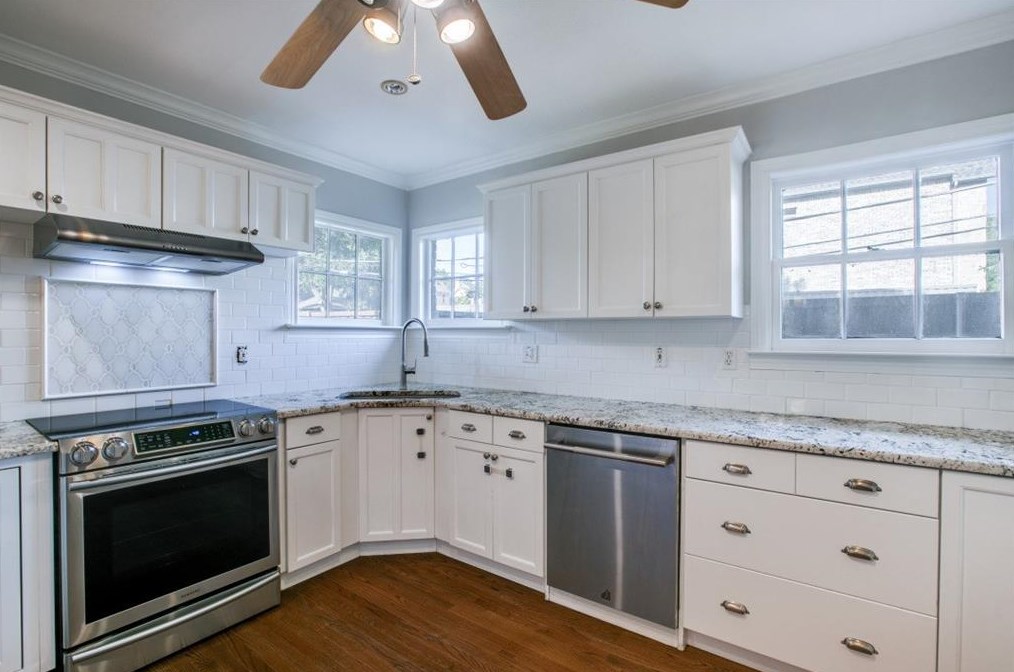 6252 Revere Pl, Dallas TX  75214-3098 exterior