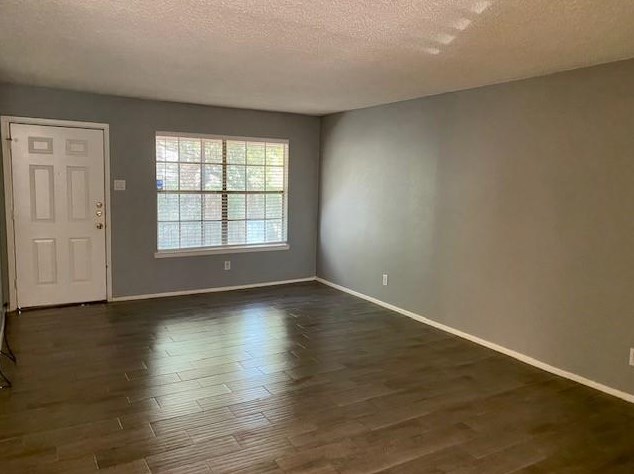 2055 Owasso St #c, Fort Worth, TX 76107