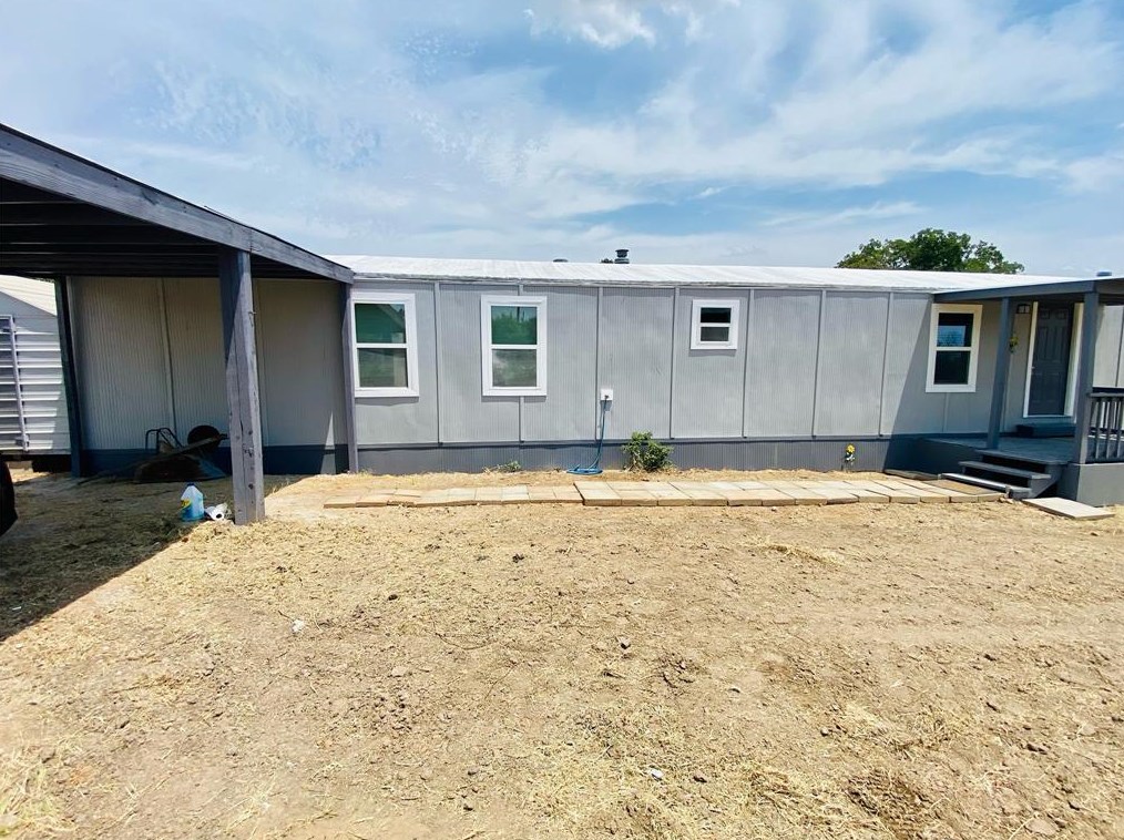 179 Wonder Dr, Springtown, TX 76082-6150
