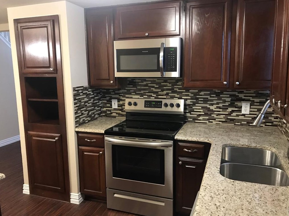 1101 Chapel Hill Dr, Midlothian, TX 76063