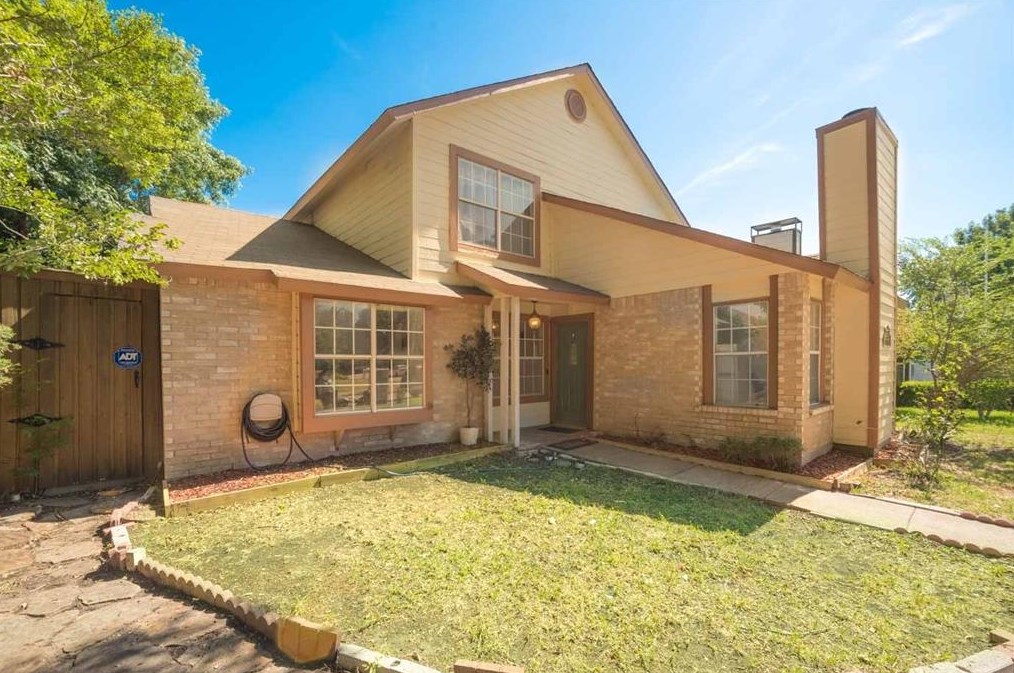 2817 David Dr, Rowlett, TX 75088-4960