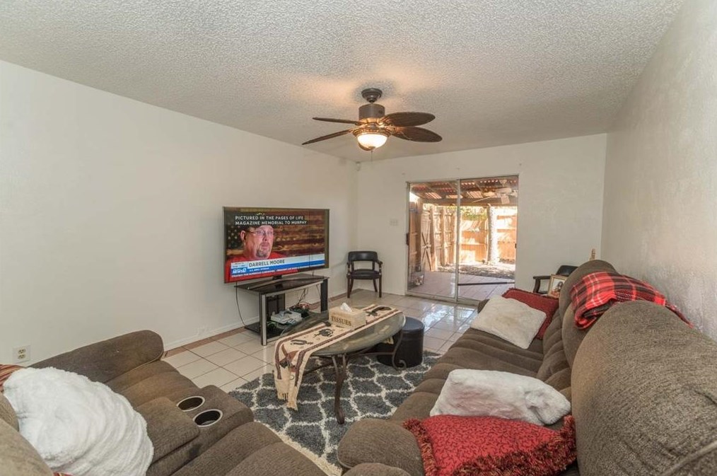 2817 David Dr, Rowlett TX 75088-4965 exterior