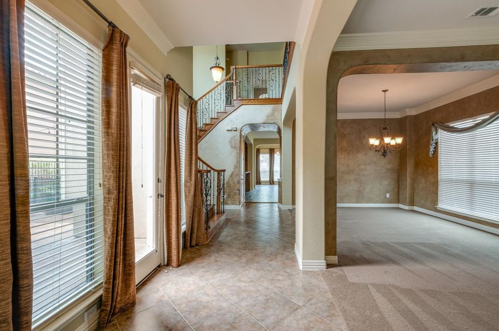 8309 Chickasaw Trl, Mckinney TX  75070-7031 exterior