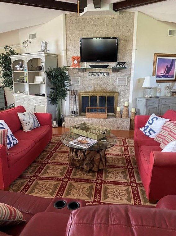 203 San Chez Dr, Whitesboro, TX 76240-9439