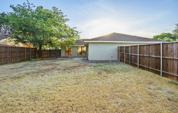 401 Dillard Ln, Coppell TX 75019-3925 exterior