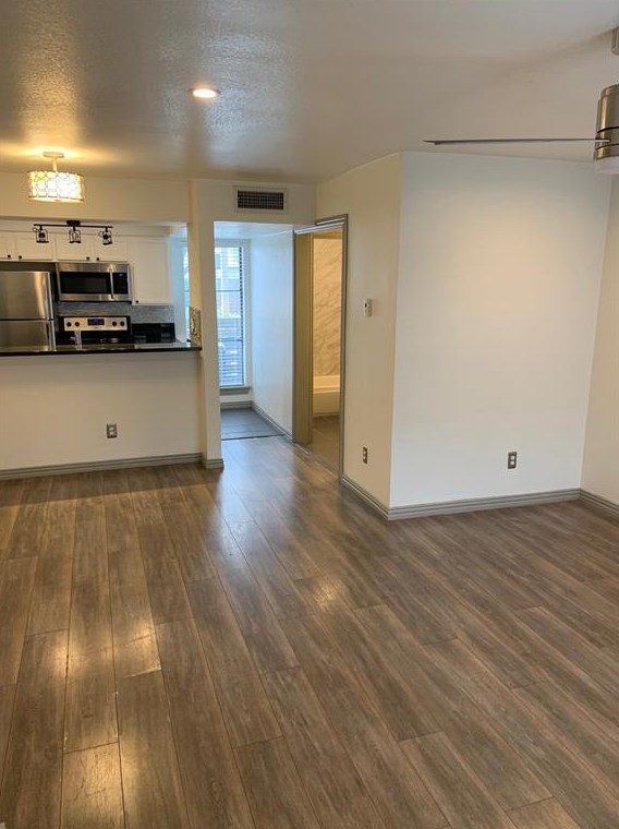 2800 Douglas #116, Dallas, TX 75219