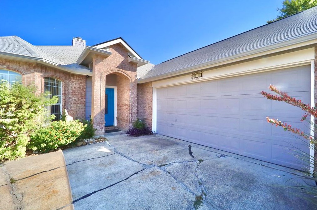 817 Ingleside Dr, Plano, TX 75075