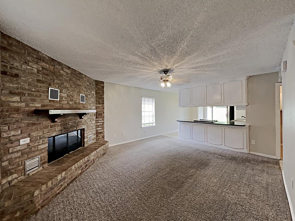 216 Cambridge, Fort Worth, TX 76179