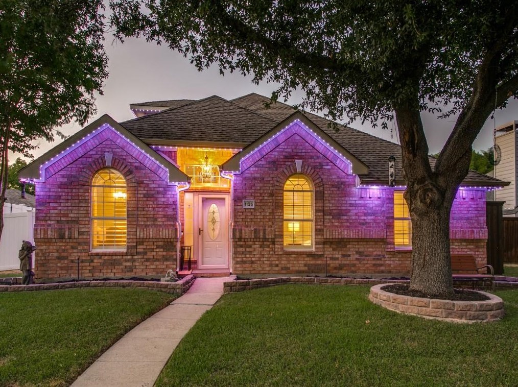1125 Valley Oaks Dr, Lewisville, TX 75067