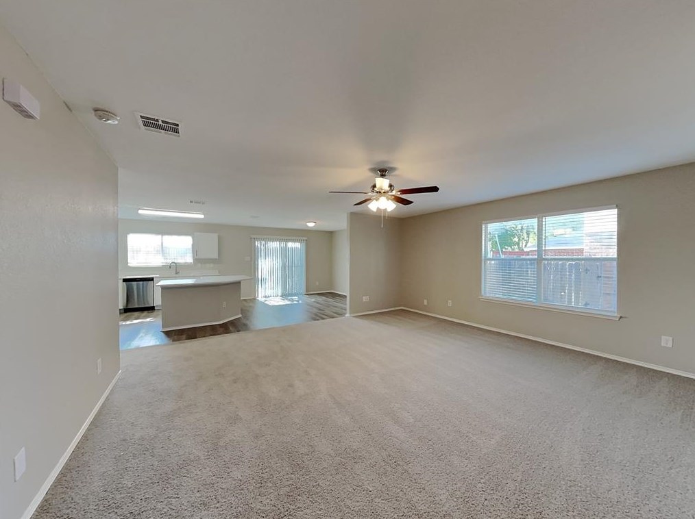 8504 Hawkview Dr, Fort Worth, TX 76179