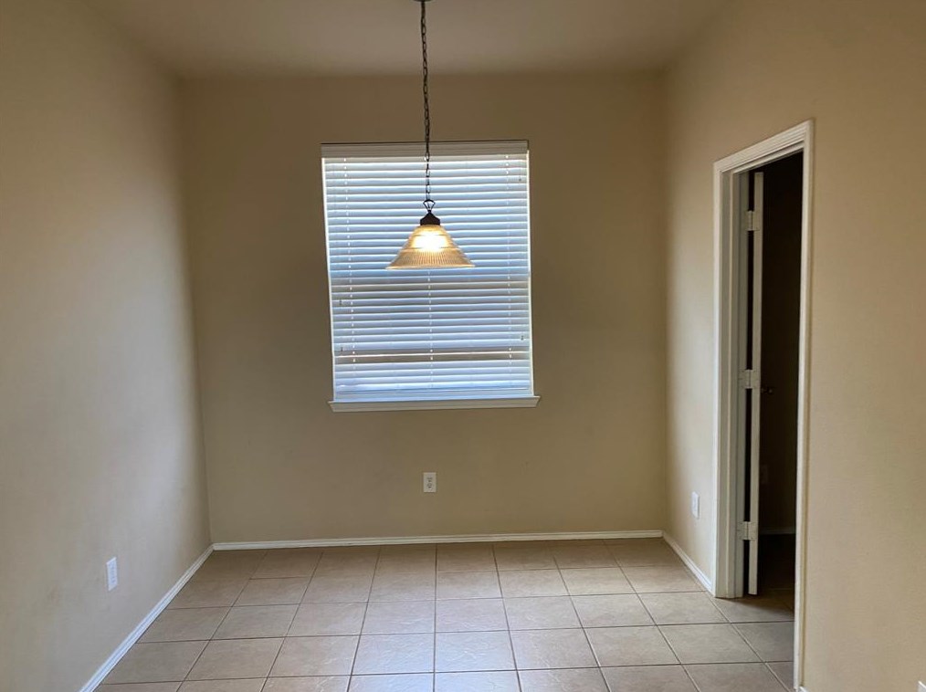 1716 River Oaks Dr, Allen, TX 75002