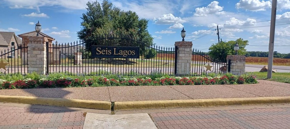 22 San Cristobal Cir, St Paul, TX 75098