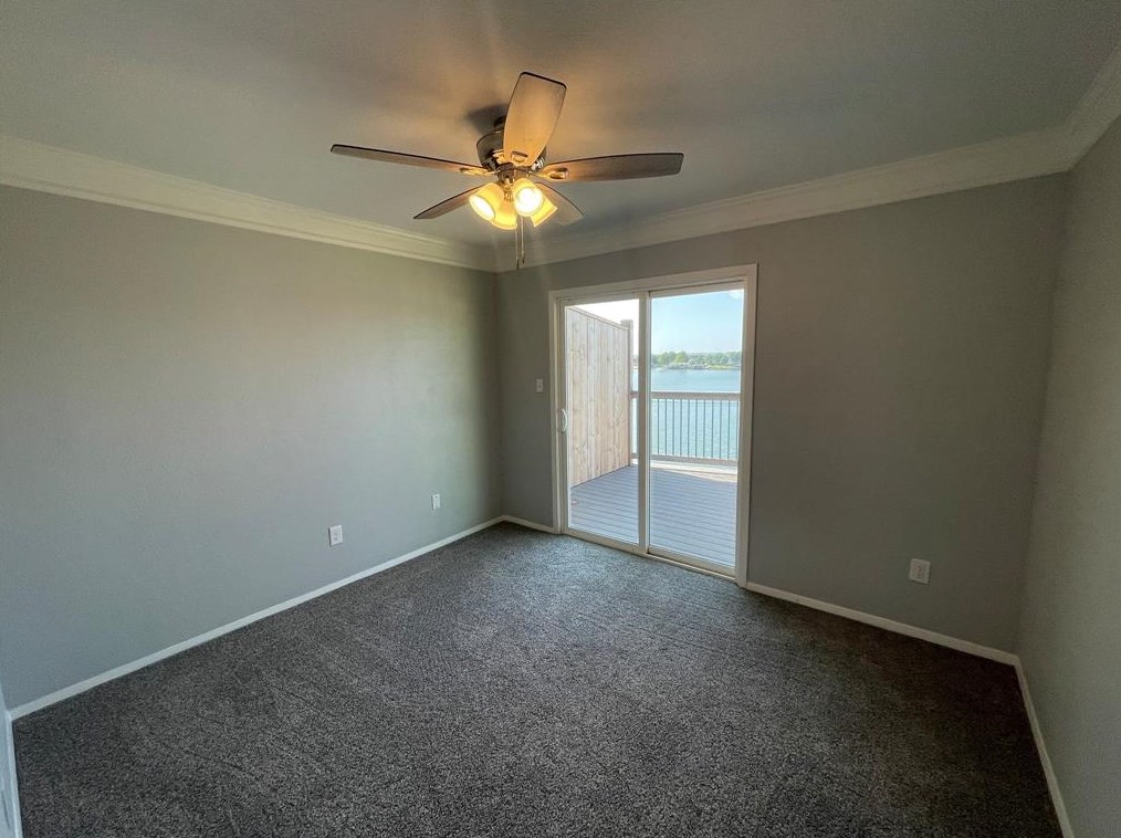 105 W Doyle St #20, Granbury, TX 76048