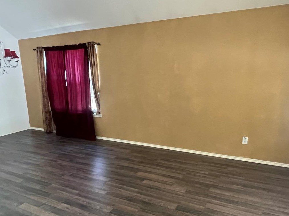 832 Crockett Dr, Lavon, TX 75166