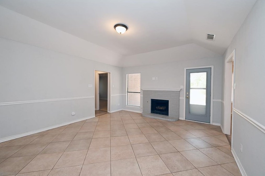 1908 Paisley St, Denton, TX 76209