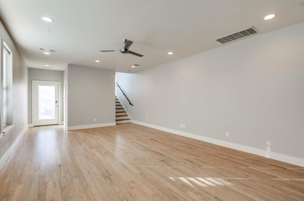 3432 Asbury St, Dallas, TX 75205