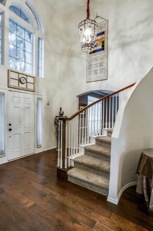 2705 Summit View Dr, Plano TX  75025-4135 exterior