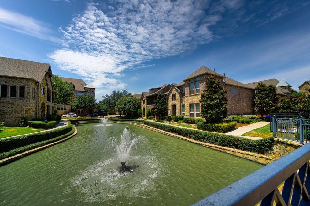 4034 Bishop Ln, Dallas, TX 75244