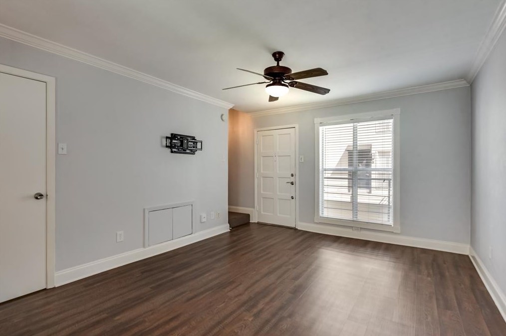 4211 Holland Ave #203, Dallas, TX 75219