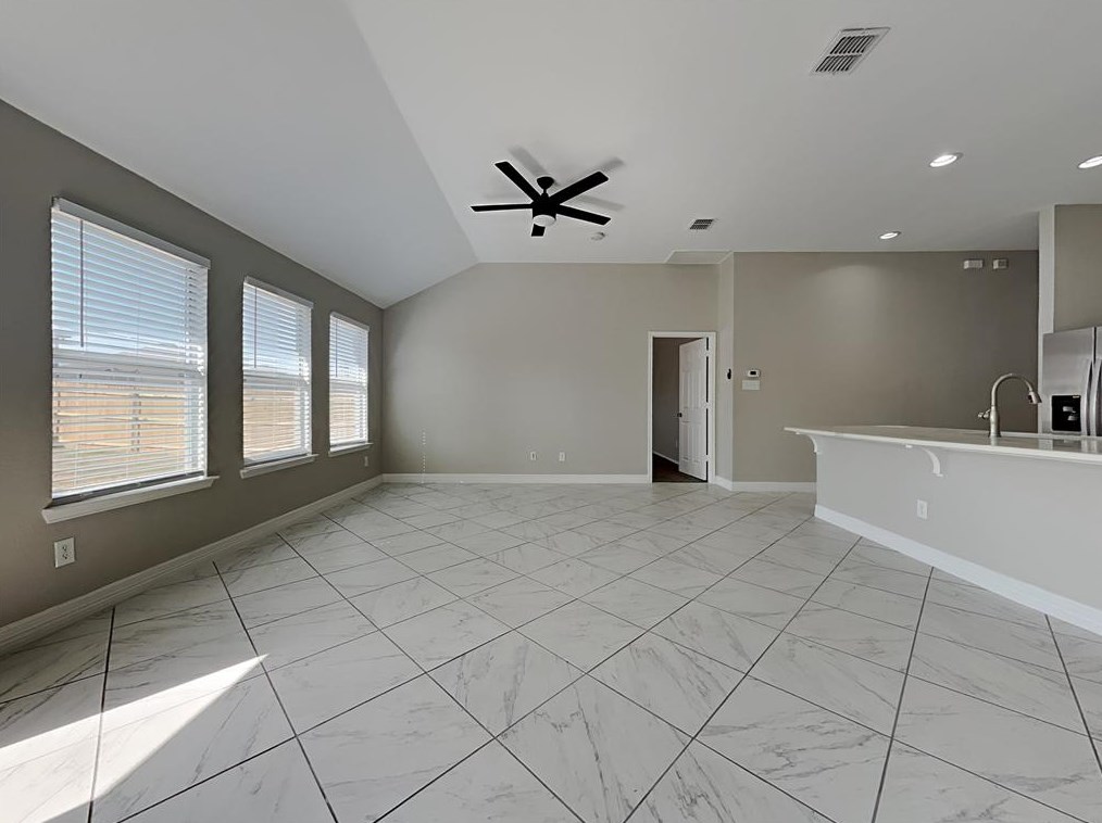 2057 Fair Crest Trl, Forney, TX 75126