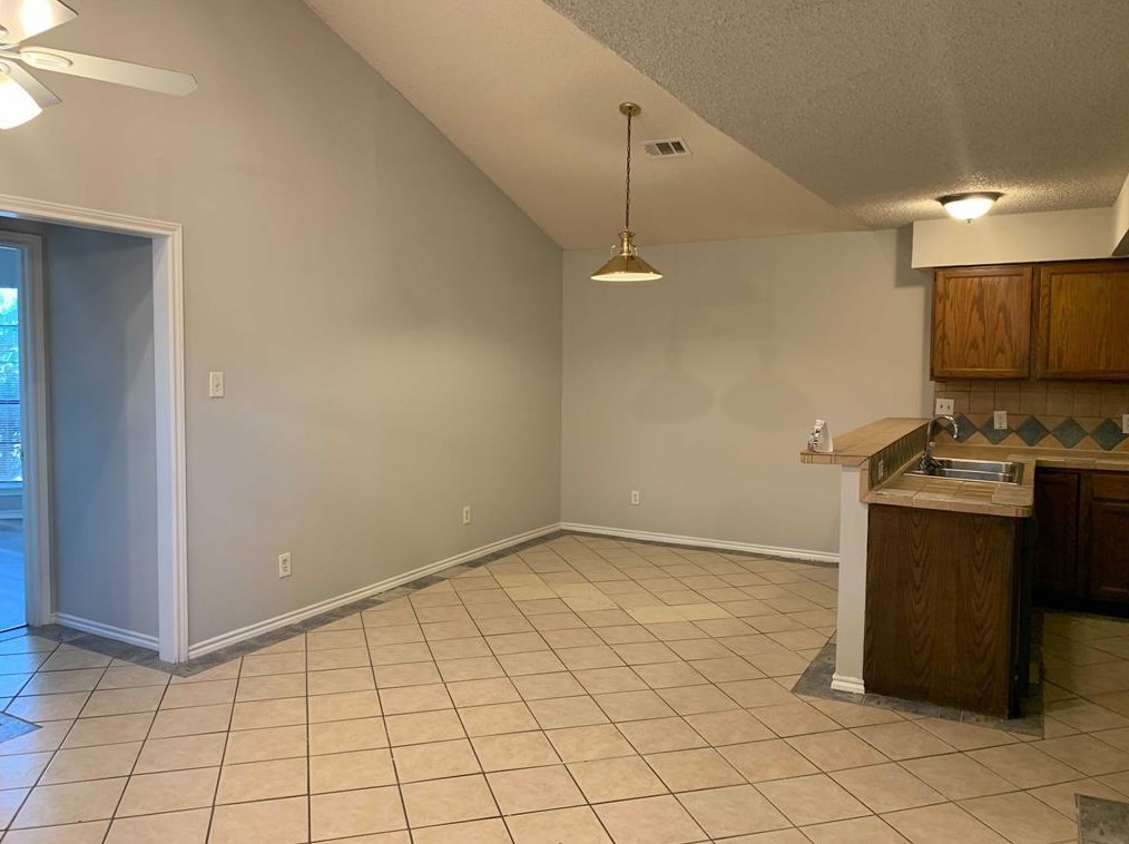 7404 Rutgers Cir #a, Rowlett, TX 75088