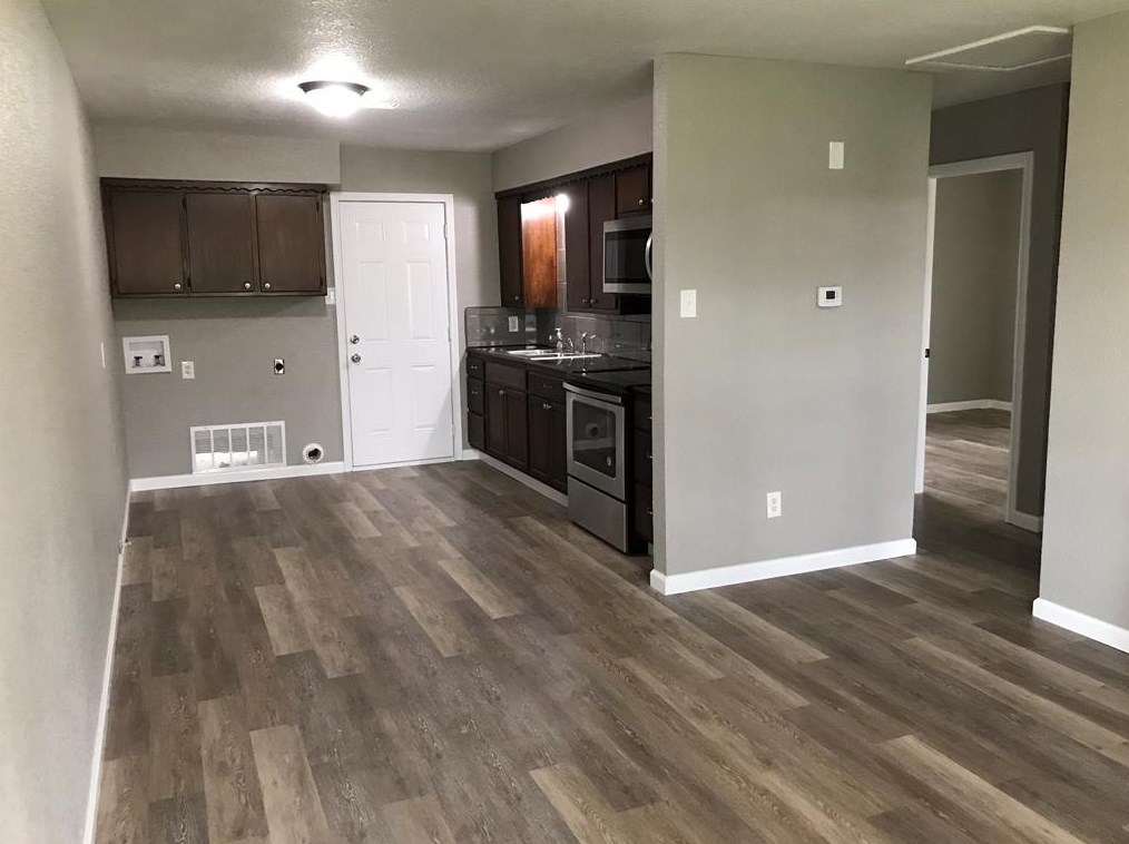 408 Conveyor Dr, Joshua, TX 76058