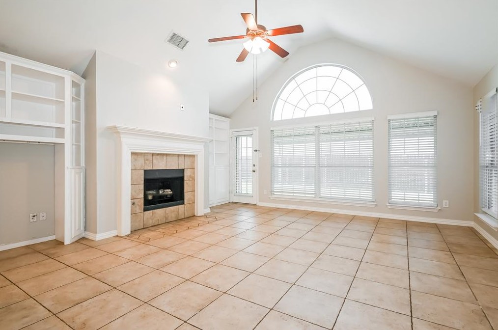 106 Cassandra Dr, Forney, TX 75126-4738