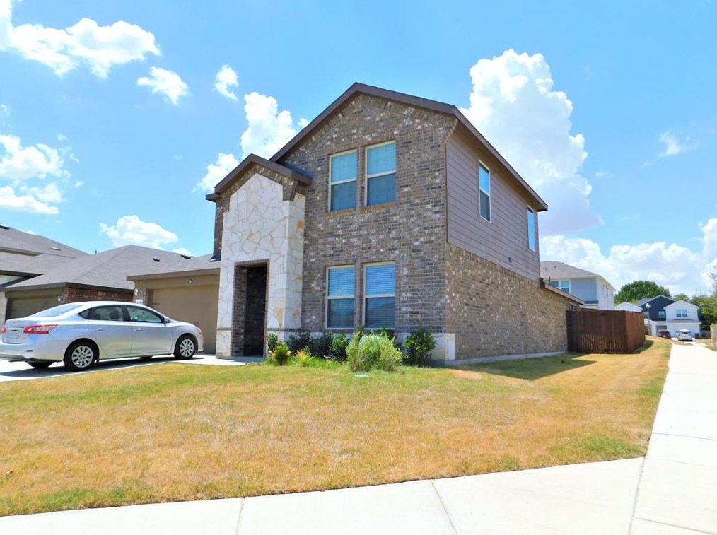 4025 Huntington Dr, Denton, TX 76209