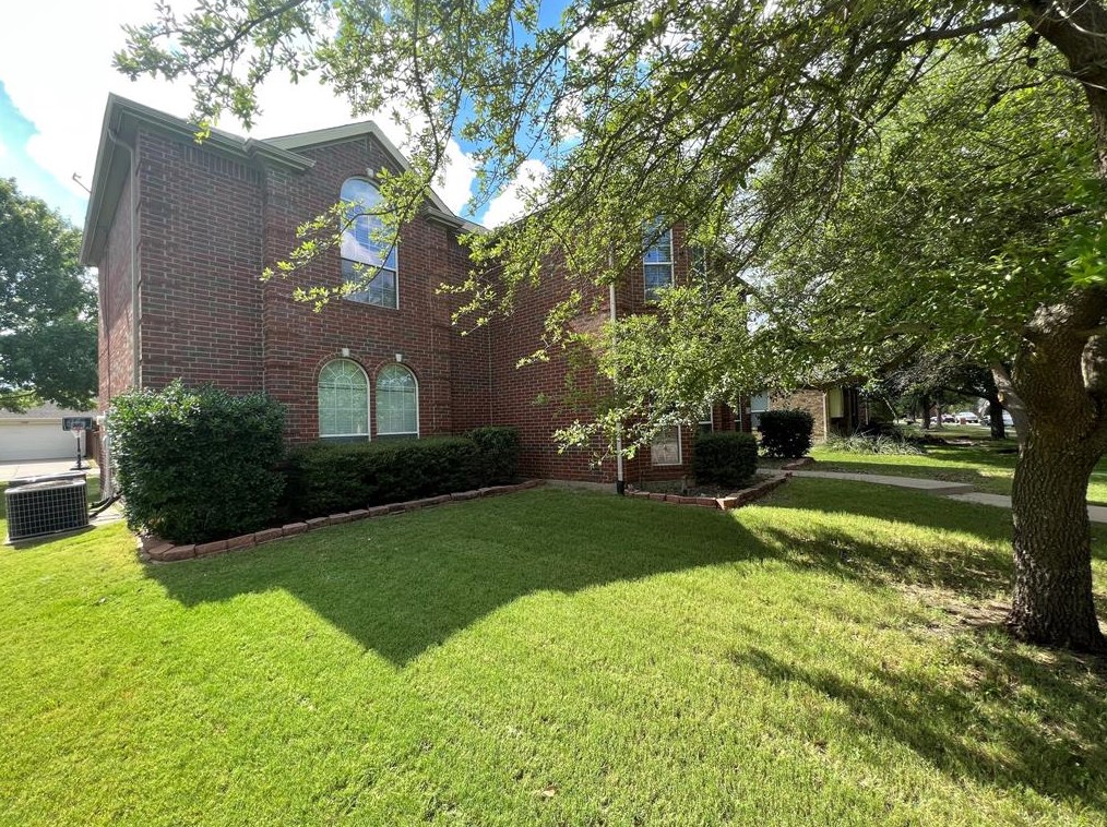 7419 Ravenhill Dr, Frisco, TX 75035