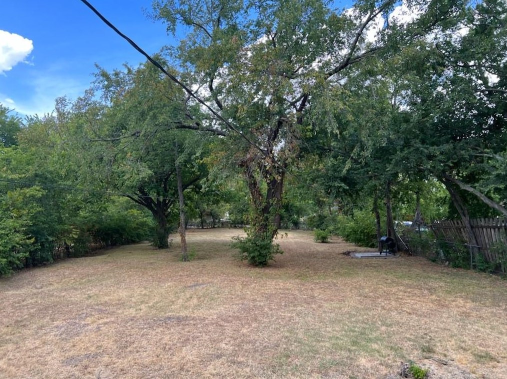 4525 Bonnie View Rd, Dallas, TX 75216