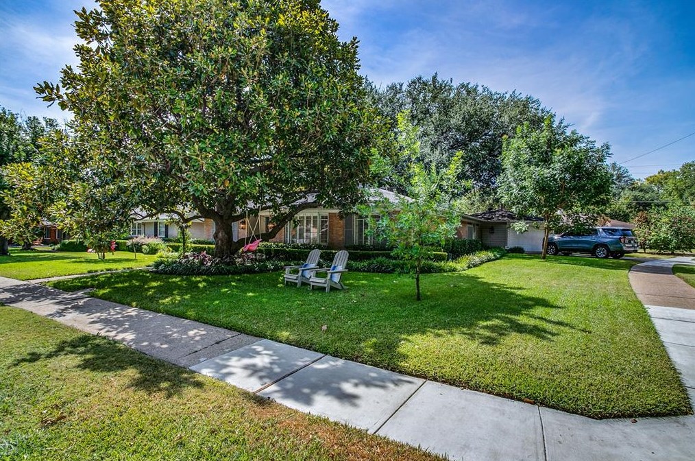 6804 Ravendale Ln, Dallas, TX 75214