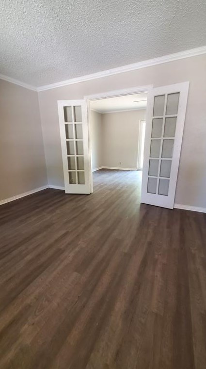 810 Manning St, Grand Prairie, TX 75051-2608