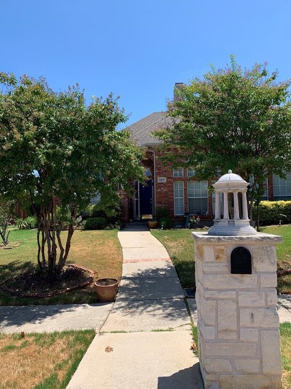 2217 Mallard Ct, Lewisville, TX 75077