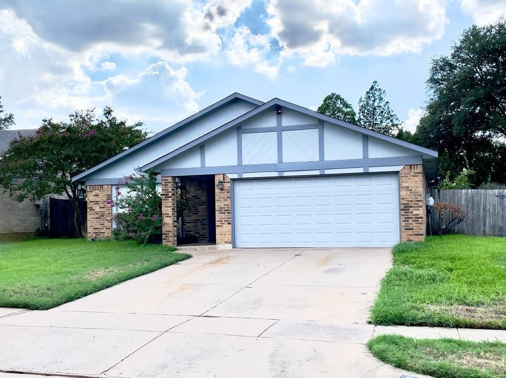 3109 Misty Ct, Bedford, TX 76021