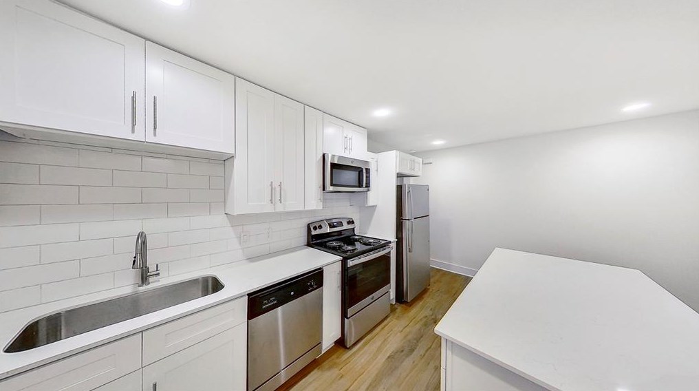 907 N Beacon St #102, Dallas, TX 75214