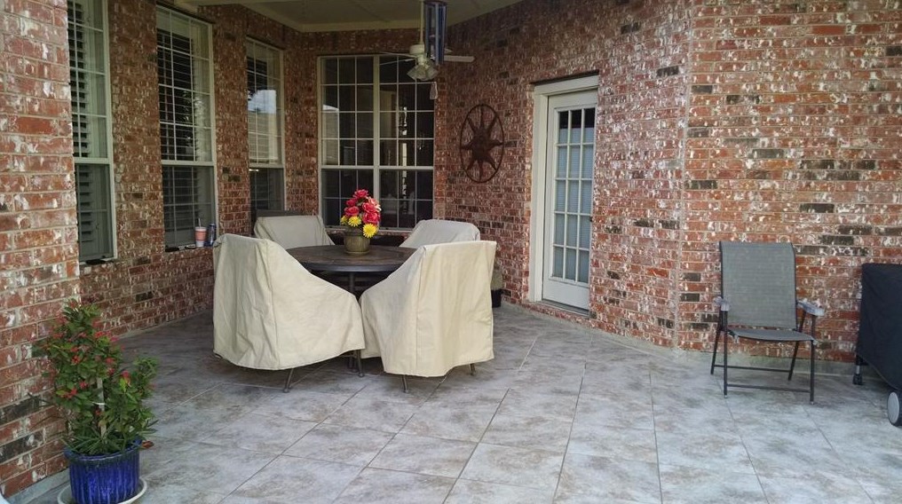 2928 Oak Tree Dr, Plano TX 75025-5076 exterior