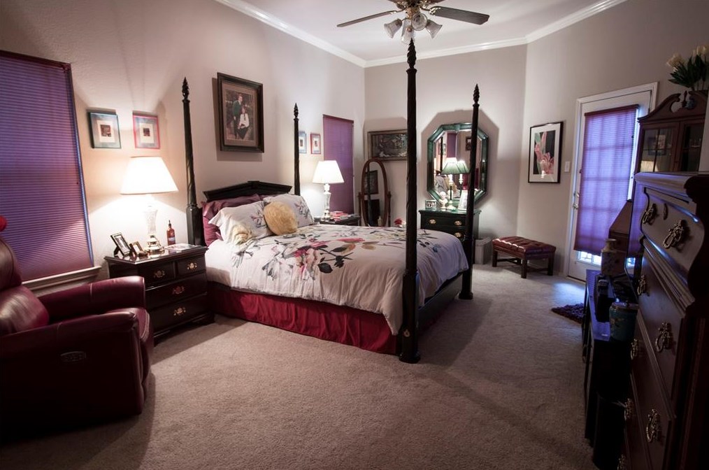 2928 Oak Tree Dr, Plano TX 75025-5076 exterior