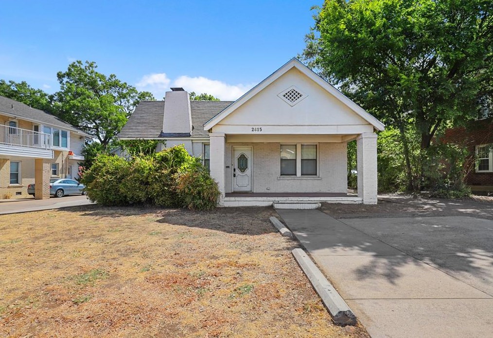 2615 S University Dr, Fort Worth, TX 76109