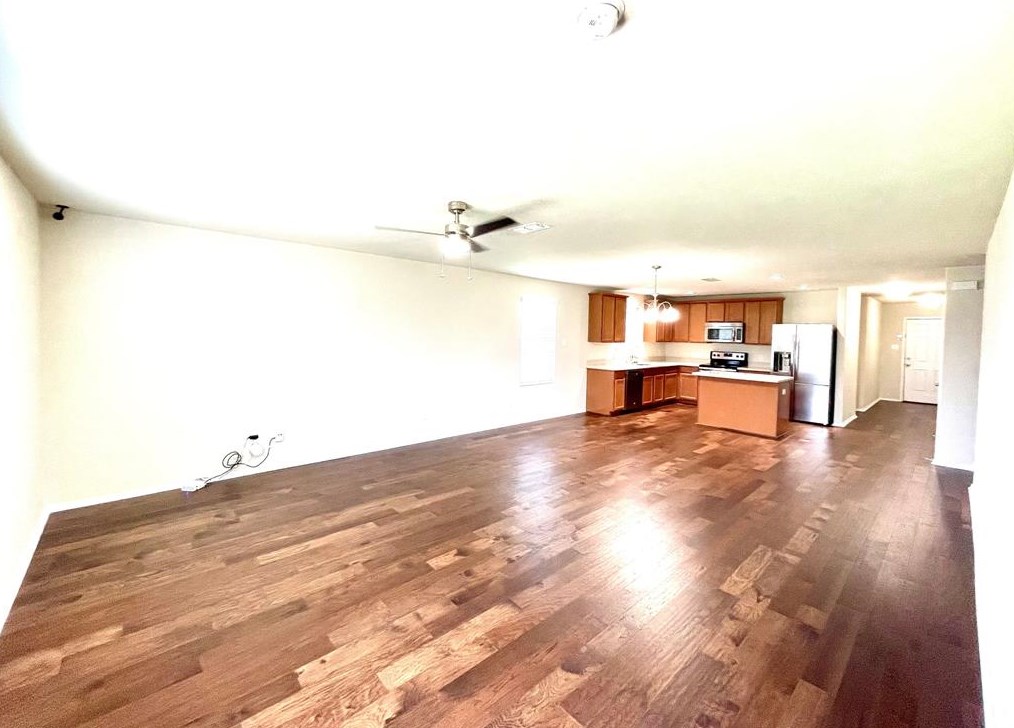 1000 Rivers Creek Ln, Oak Point, TX 75068